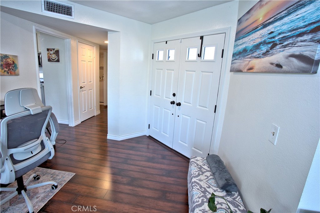 1083 Lakeview Terrace Azusa, CA 91702 - Photo 11 of 36 a view of entryway with wooden floor