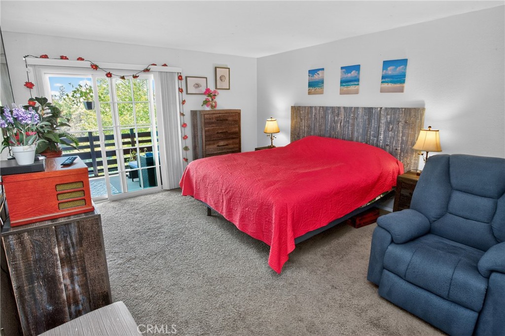 1083 Lakeview Terrace Azusa, CA 91702 - Photo 26 of 36 a bed room with a bed and a couch