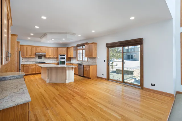 $949,713 | 2652 Charlestowne Lane, Naperville, IL 60564