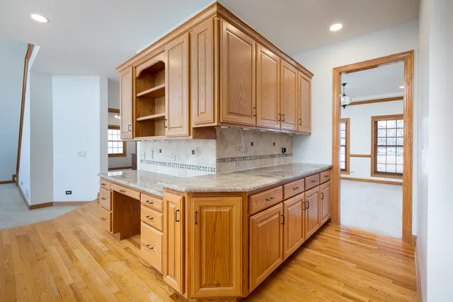 $949,713 | 2652 Charlestowne Lane, Naperville, IL 60564