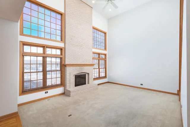 $949,713 | 2652 Charlestowne Lane, Naperville, IL 60564