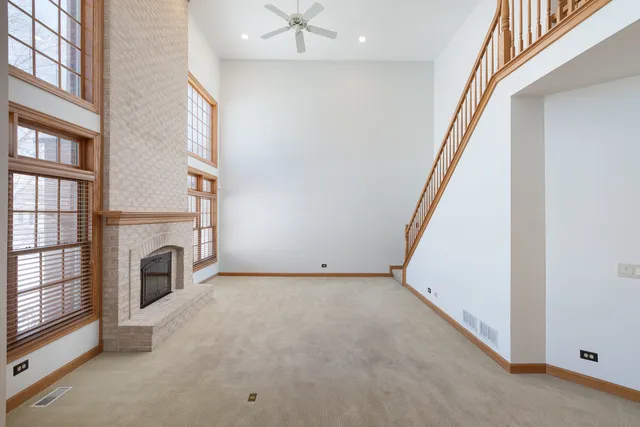 $949,713 | 2652 Charlestowne Lane, Naperville, IL 60564