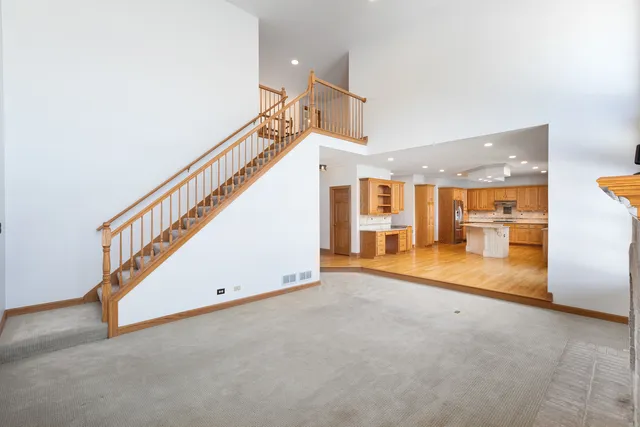 $949,713 | 2652 Charlestowne Lane, Naperville, IL 60564