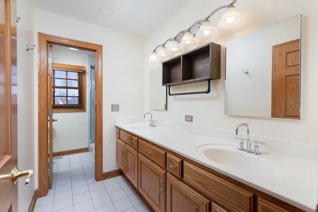 $949,713 | 2652 Charlestowne Lane, Naperville, IL 60564