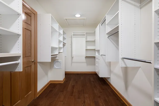 $949,713 | 2652 Charlestowne Lane, Naperville, IL 60564