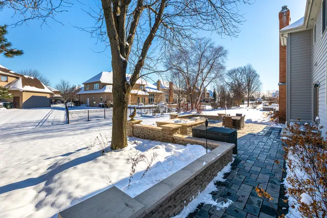 $949,713 | 2652 Charlestowne Lane, Naperville, IL 60564