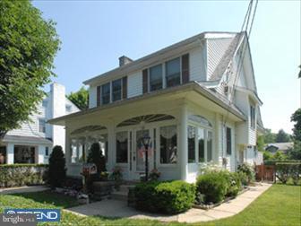 927 Edgewood Road Havertown, PA 19083 - Photo 1 of 6