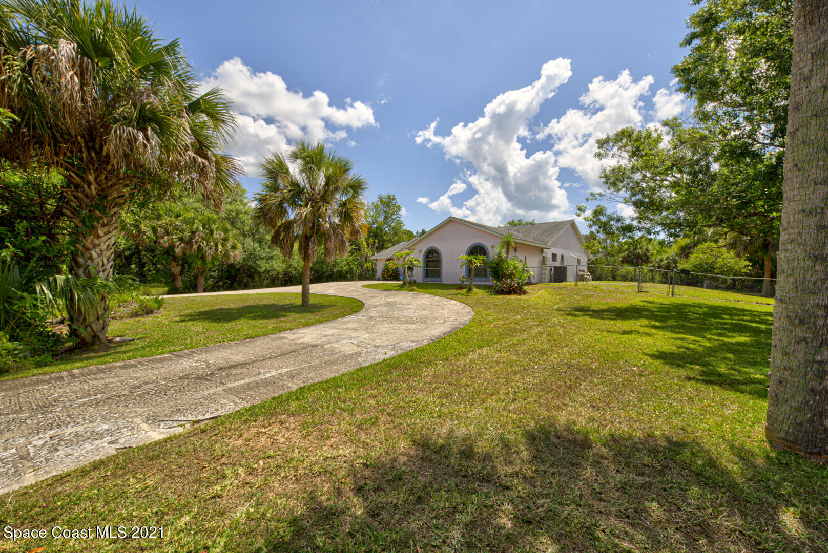 2225 Corey Road Malabar, FL 32950 - Photo 4 of 62 front yard right