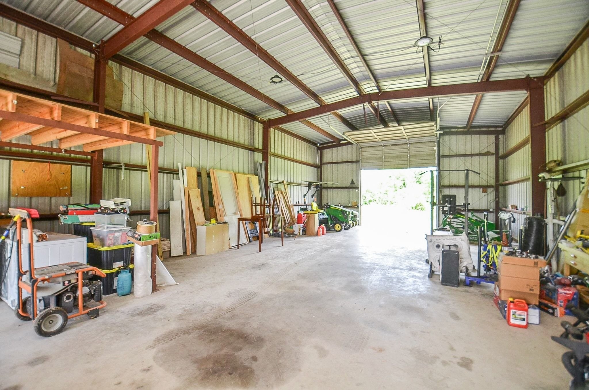 2500 County Road 62 Rosharon, TX 77583 - Photo 41 of 48 a view of storage and utility room