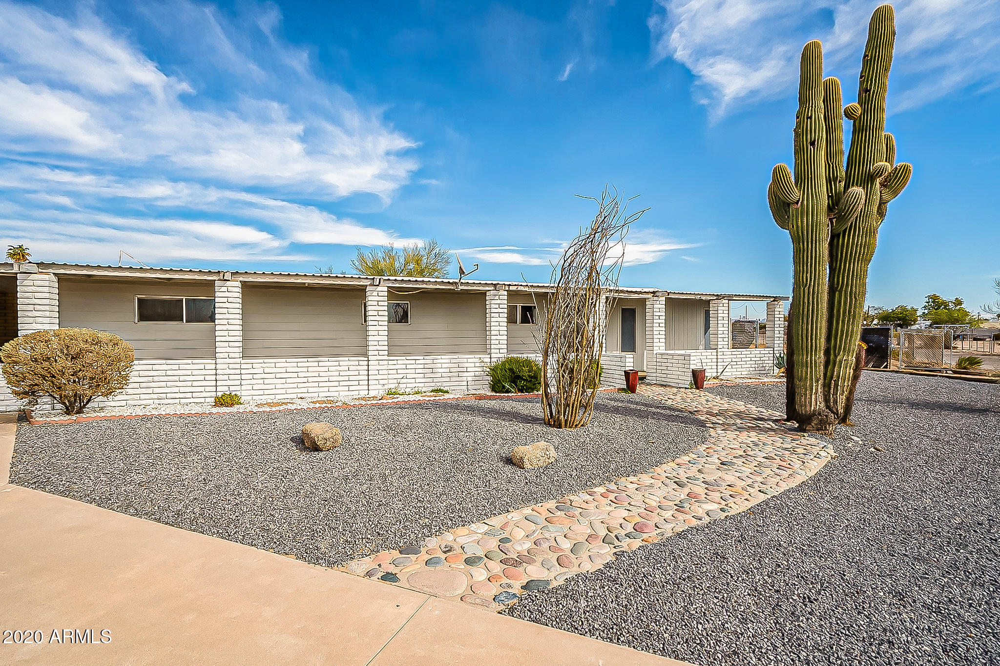 1835 South Idaho Road Apache Junction, AZ 85119 - Photo 6 of 46 Idaho-9