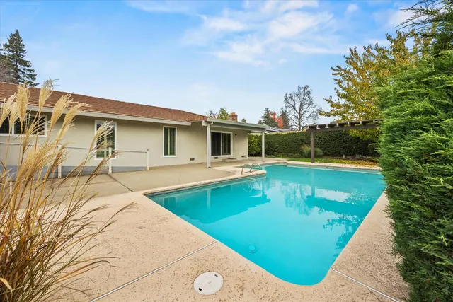 $859,950 | 4808 Sherlock Way, Carmichael, CA 95608