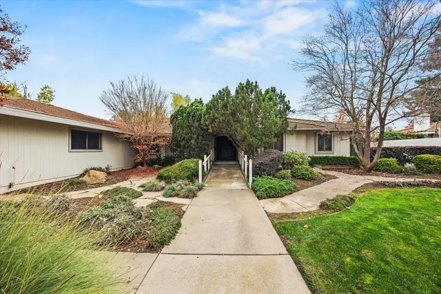 $859,950 | 4808 Sherlock Way, Carmichael, CA 95608