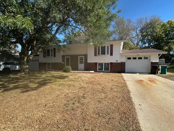 $259,000 | 1429-31 Spartan Avenue, Albert Lea, MN 56007