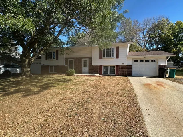 $269,000 | 1429 Spartan Avenue, Albert Lea, MN 56007