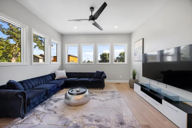 $1,065,000 | 509 Eaves Place, Chattanooga, TN 37405