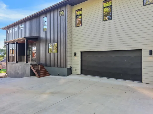 $1,065,000 | 509 Eaves Place, Chattanooga, TN 37405