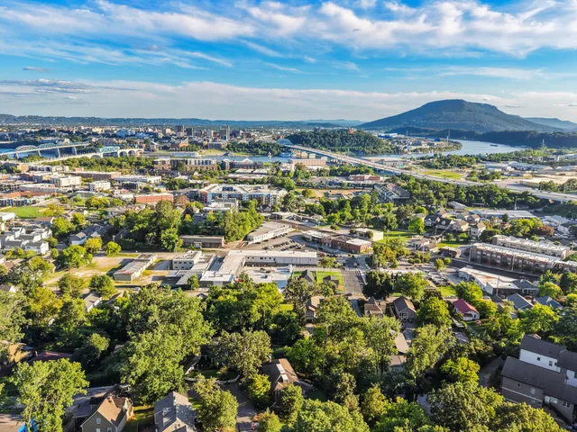 $1,065,000 | 509 Eaves Place, Chattanooga, TN 37405