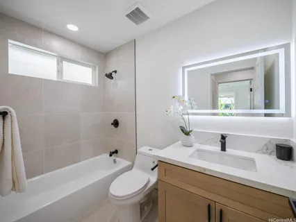 $2,350,000 | 61-284 Kamehameha Highway, Haleiwa, HI 96712