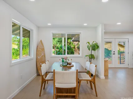 $2,350,000 | 61-284 Kamehameha Highway, Haleiwa, HI 96712