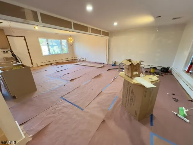 $7,000 | 581 Mazur Avenue, Paramus, NJ 07652