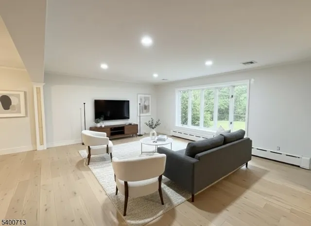 $7,000 | 581 Mazur Avenue, Paramus, NJ 07652