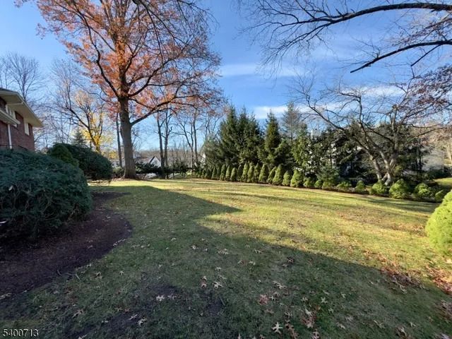 $7,000 | 581 Mazur Avenue, Paramus, NJ 07652