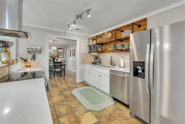 $599,900 | 4004 Riverside Drive, Brunswick, GA 31520