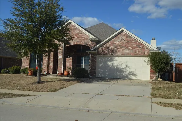 $415,000 | 3965 Hunter Peak Road, Fort Worth, TX 76262