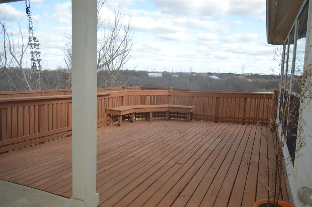 3965 Hunter Peak Road Fort Worth, TX 76262 - Photo 14 of 19