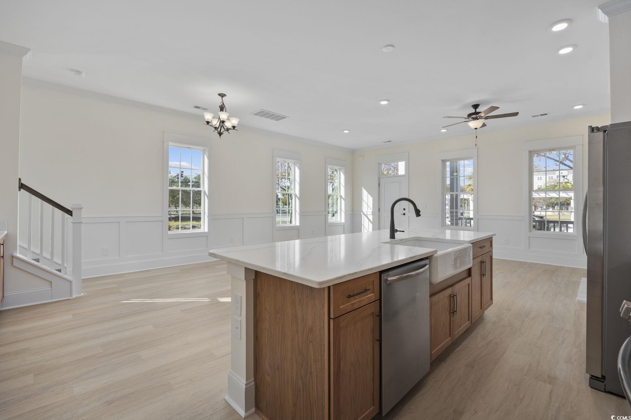 976 Farrow Parkway, Unit B Myrtle Beach, SC 29577 - Photo 8 of 35