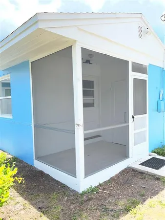 $2,900 | 1060 Iroquois Street, Unit A, Clearwater, FL 33755