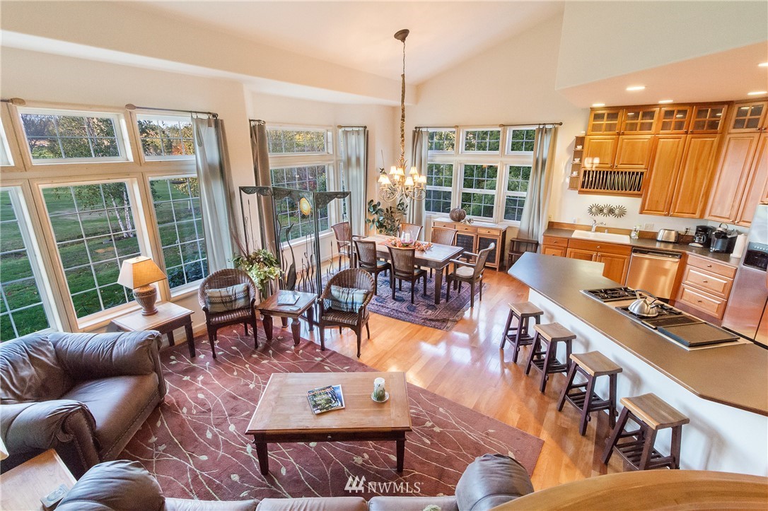 1102 Golf Course Road San Juan Island, WA 98250 - Photo 22 of 28 Gallery Image 22