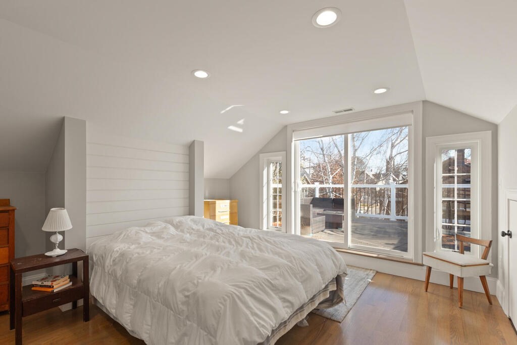 22 Priest Road, Unit 2 Watertown, MA 02472 - Photo 10 of 30 Gallery Image 10