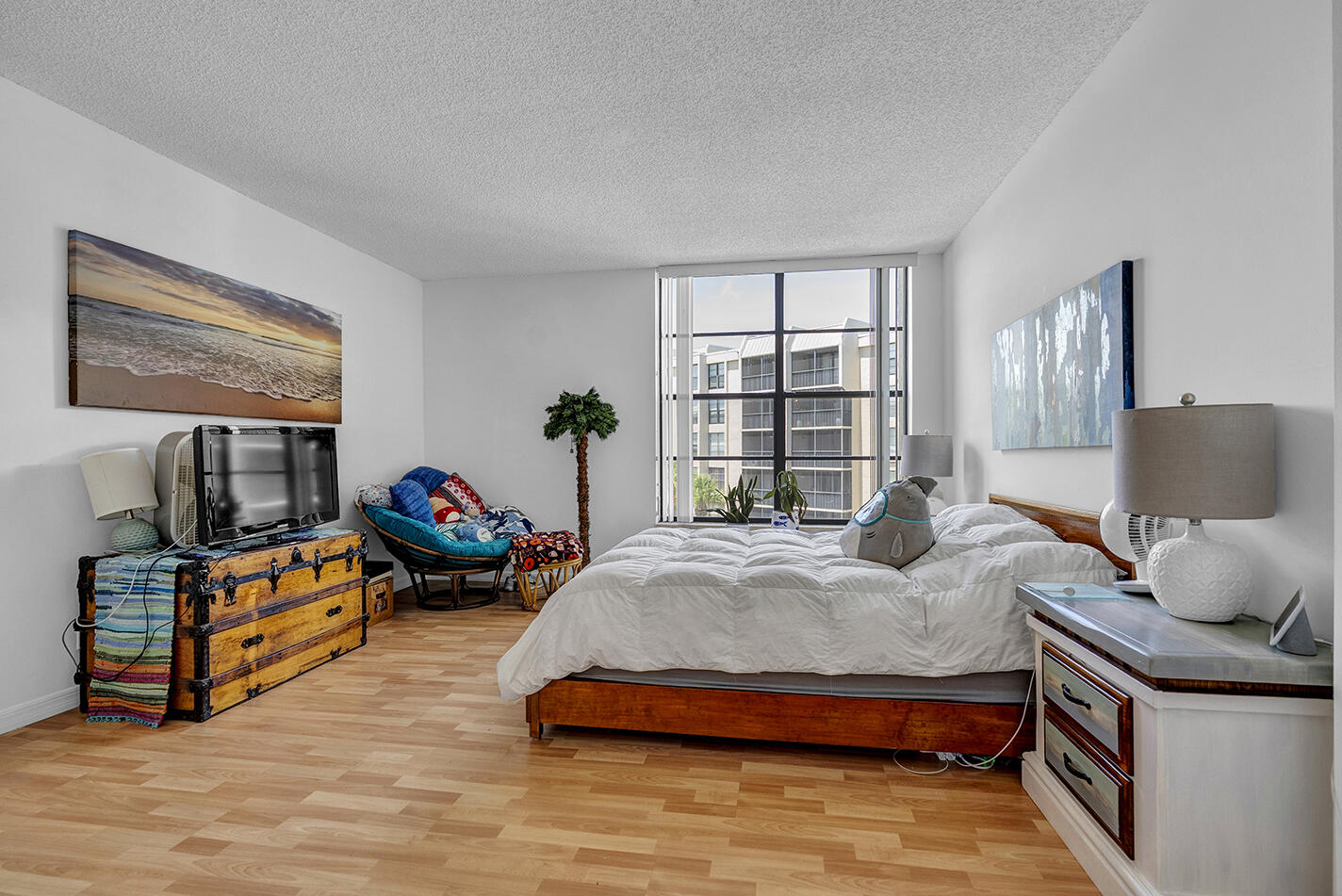 21 Royal Palm Way, Unit 4050 Boca Raton, FL 33432 - Photo 24 of 57 Primary Bedroom