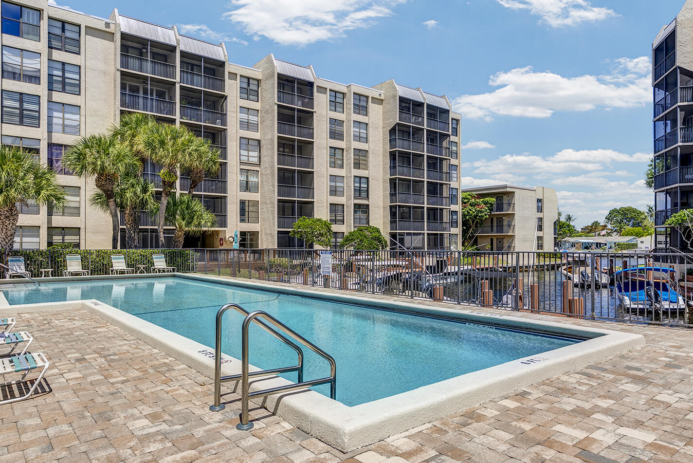 21 Royal Palm Way, Unit 4050 Boca Raton, FL 33432 - Photo 47 of 57 DSC07910