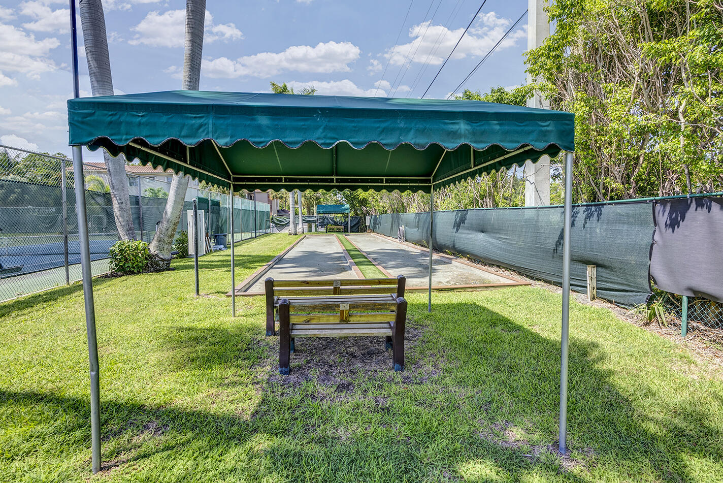 21 Royal Palm Way, Unit 4050 Boca Raton, FL 33432 - Photo 53 of 57 community areas