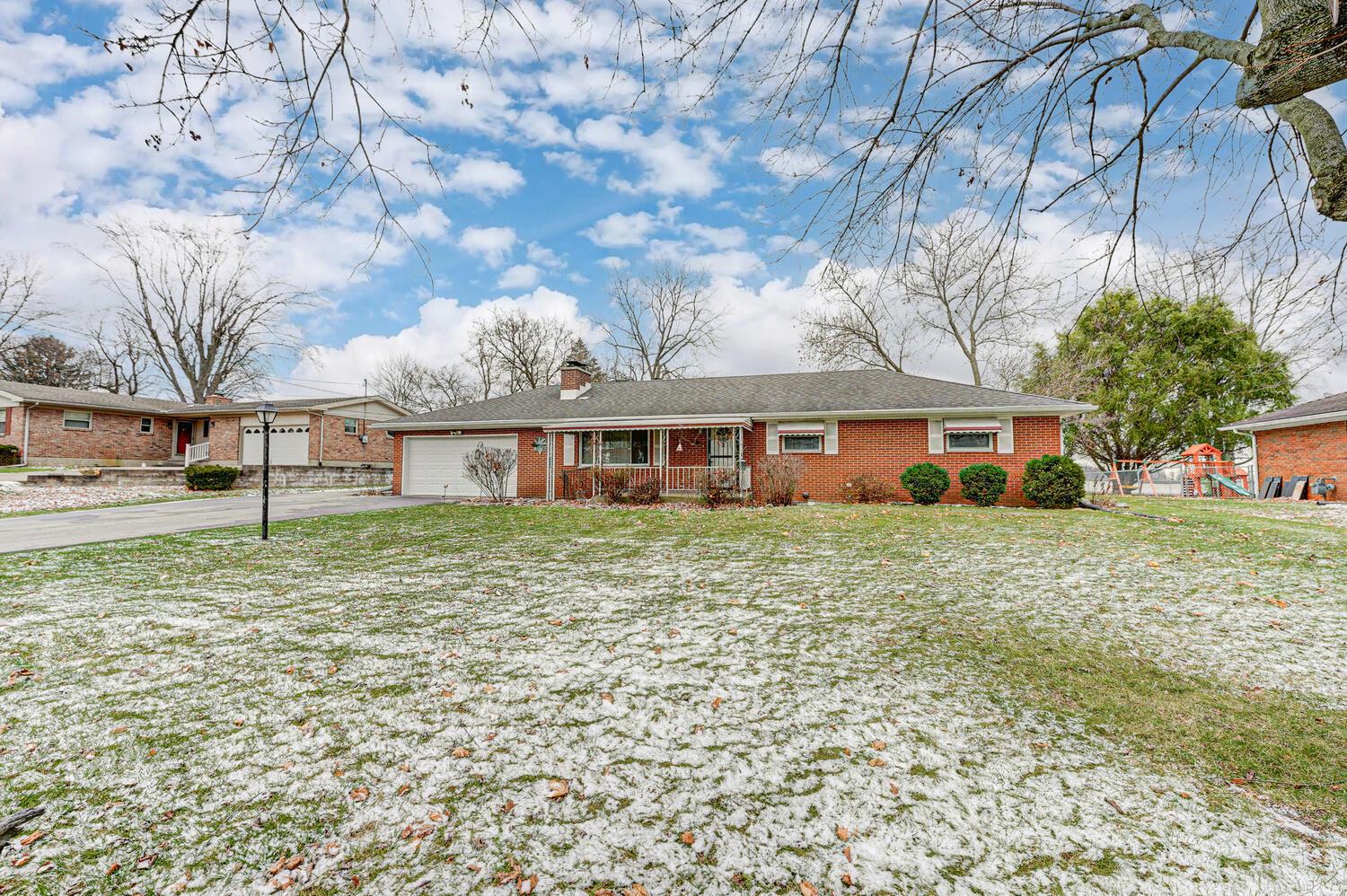 4424 Bosart Road Springfield, OH 45503 - Photo 2 of 37 50044236-002_web