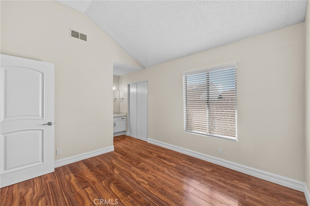 174 West Walnut Avenue, Unit B Rialto, CA 92376 - Photo 16 of 25