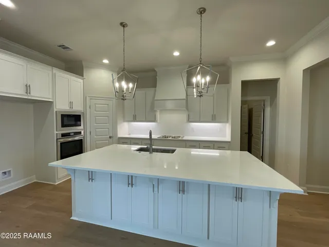 $431,381 | 303 Benson Grove Drive, Youngsville, LA 70592