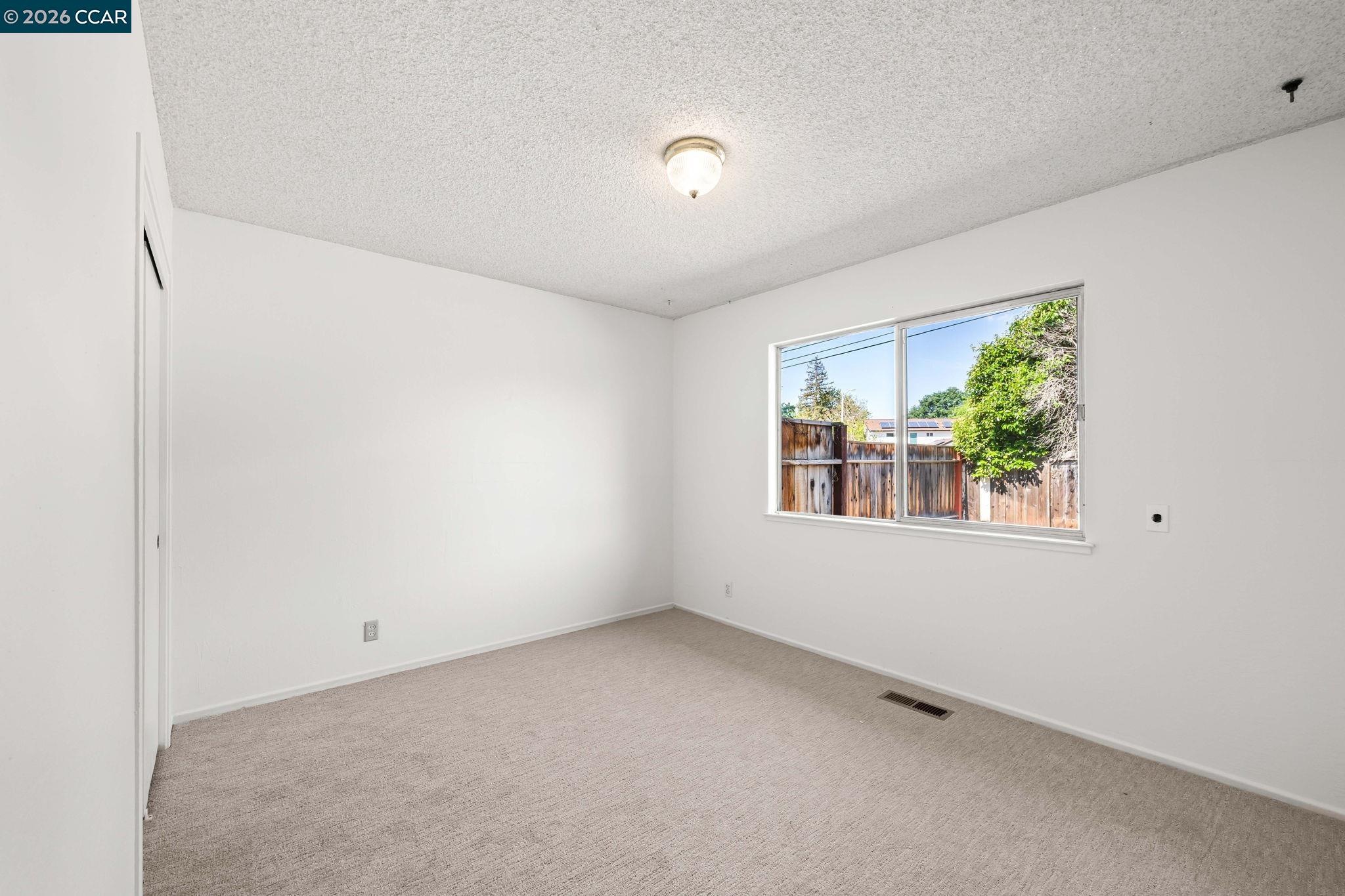 1531 Eclipse Way Concord, CA 94521 - Photo 28 of 47