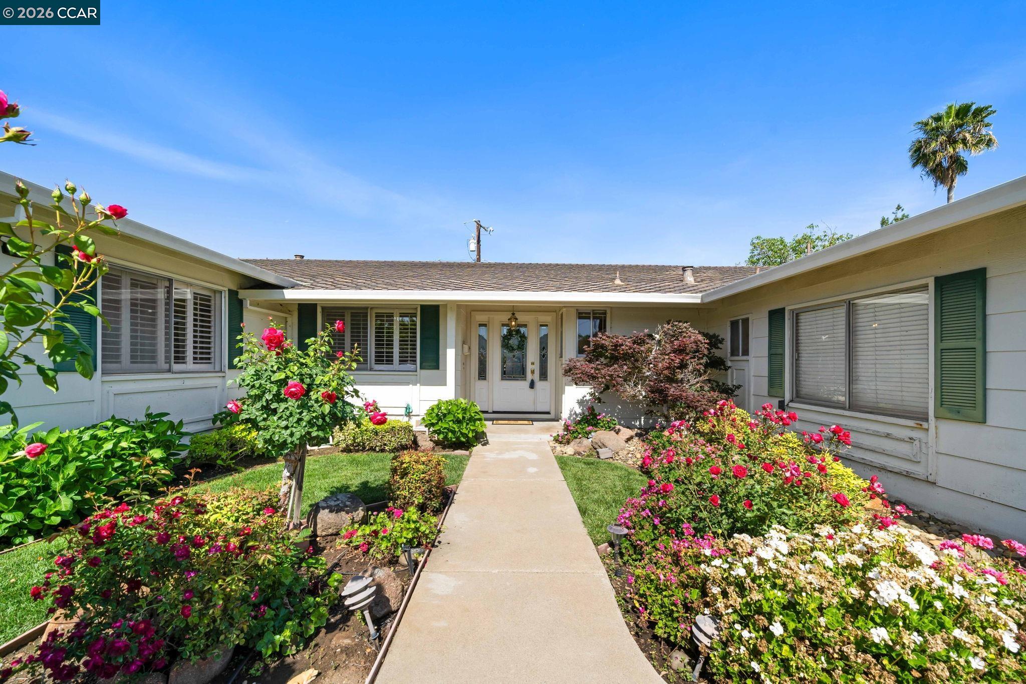 1531 Eclipse Way Concord, CA 94521 - Photo 3 of 47