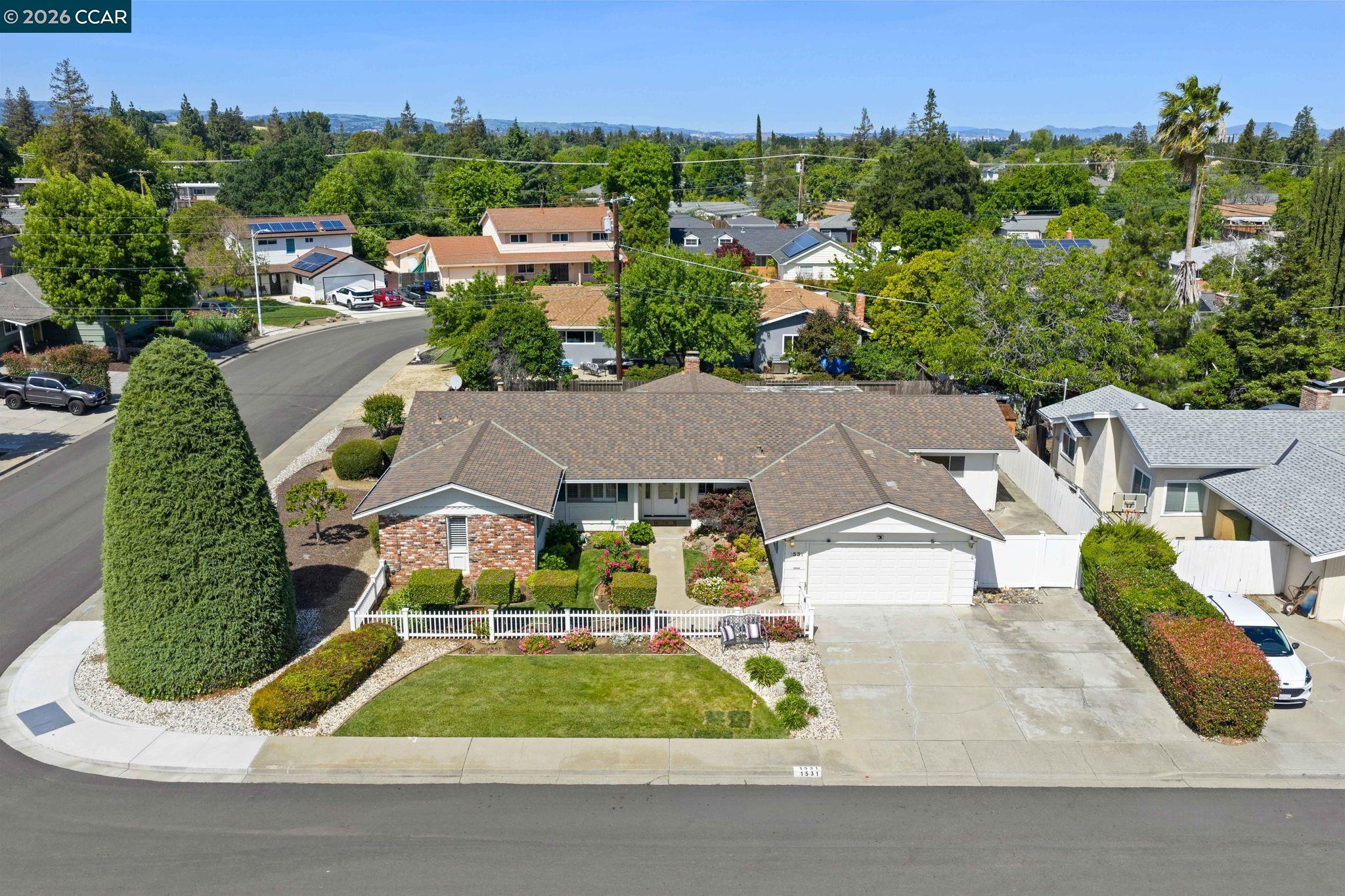 1531 Eclipse Way Concord, CA 94521 - Photo 40 of 47