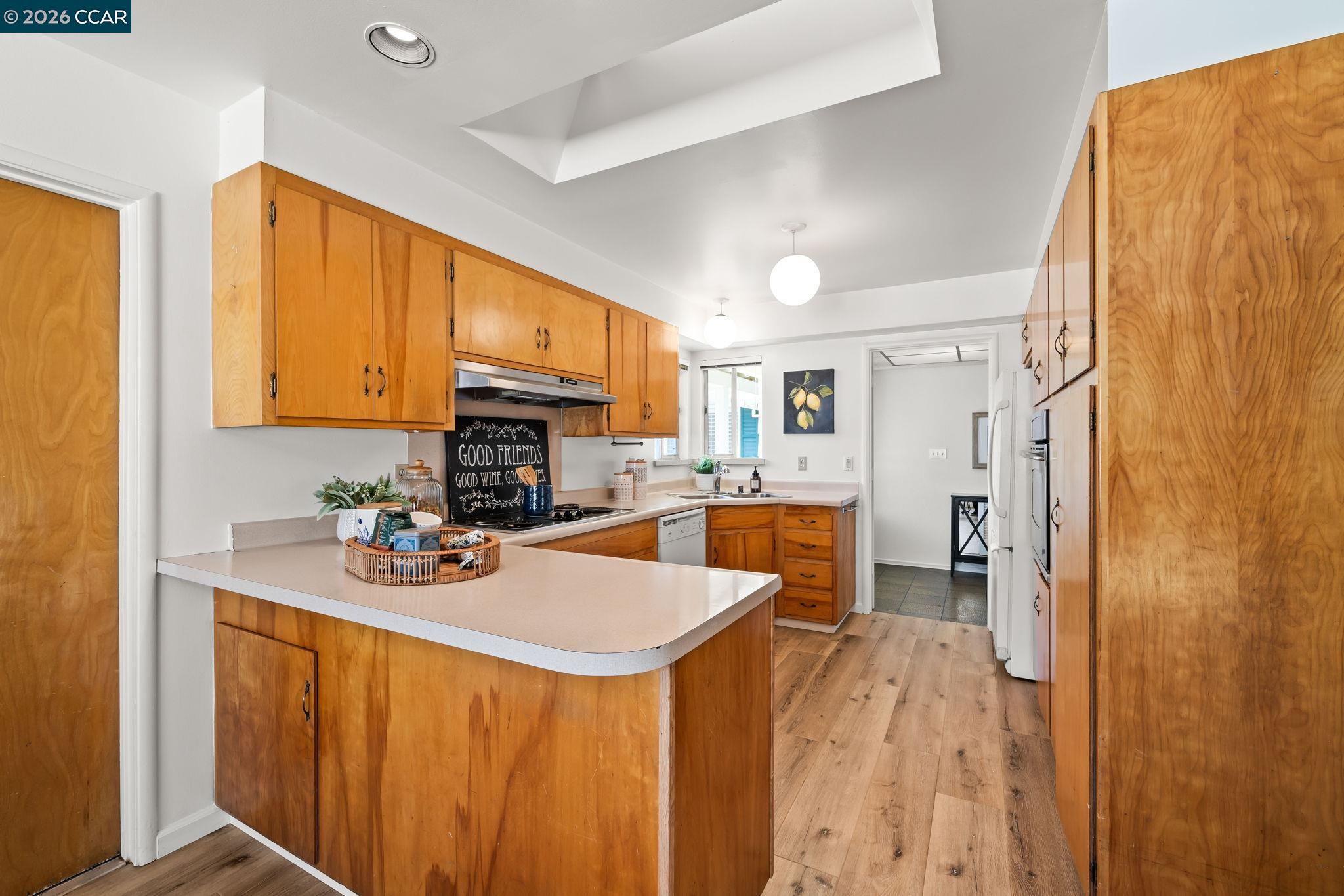 1531 Eclipse Way Concord, CA 94521 - Photo 10 of 47