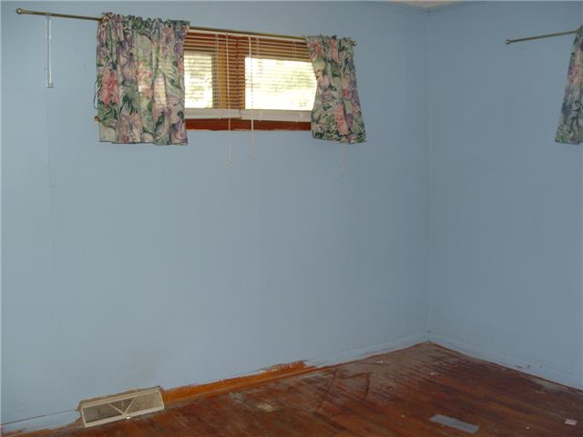 1126 Bledsoe Road Pulaski, TN 38478 - Photo 4 of 7 Gallery Image 4