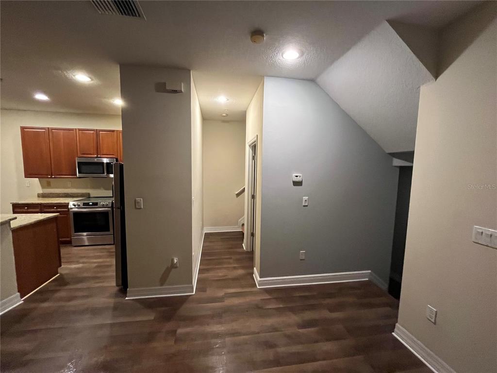 4539 Bay Spring Court Tampa, FL 33611 - Photo 14 of 16