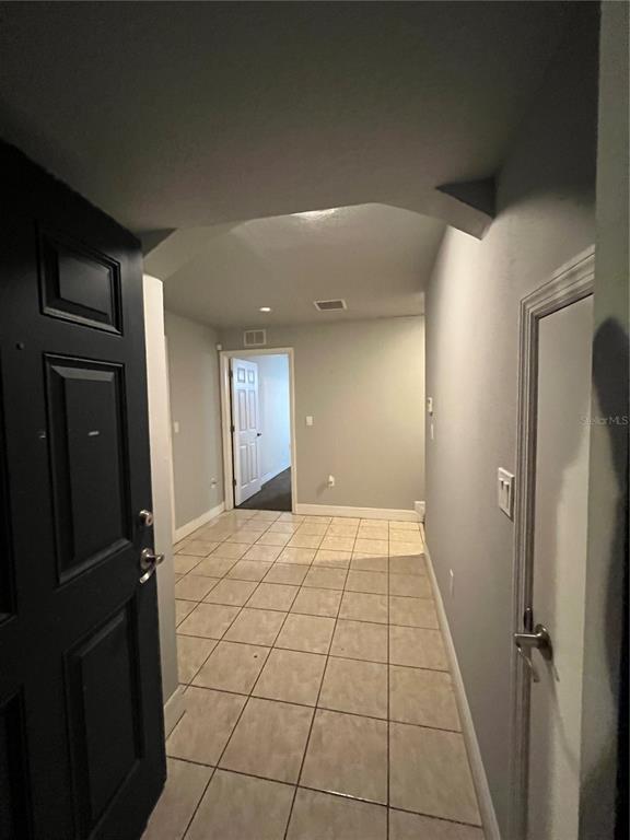 4539 Bay Spring Court Tampa, FL 33611 - Photo 4 of 16