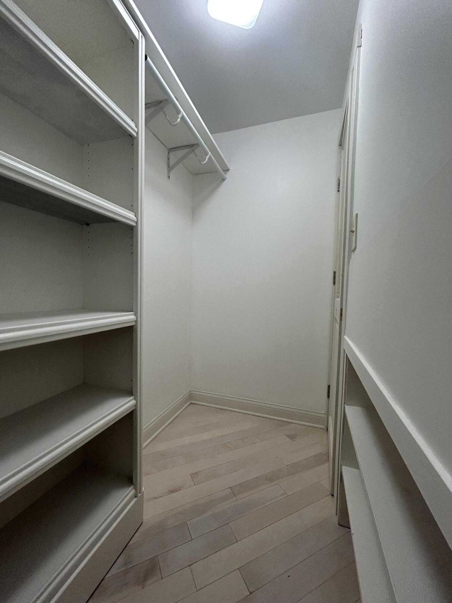 3624 Lowden Street Kalamazoo, MI 49008 - Photo 15 of 36 IMG_9261