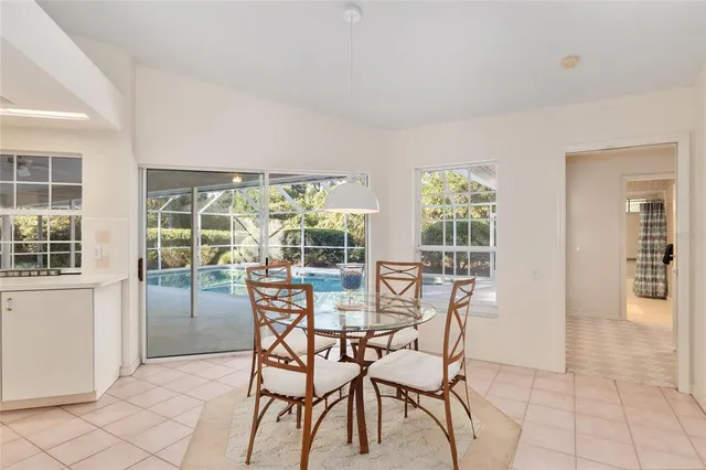 $645,000 | 4704 Northwest 57th Drive, Gainesville, FL 32653