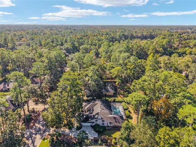 $645,000 | 4704 Northwest 57th Drive, Gainesville, FL 32653