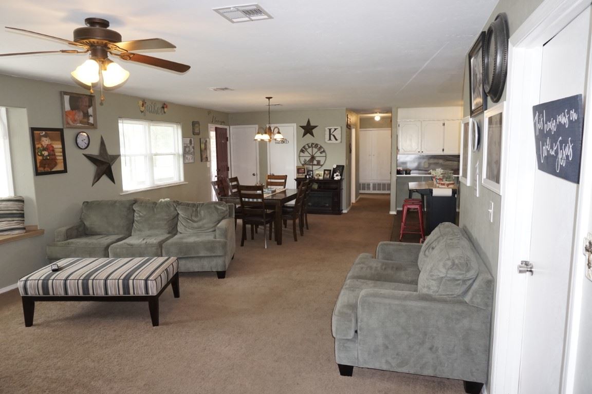 131 Cedar Street Perry, OK 73077 - Photo 8 of 27 Gallery Image 8